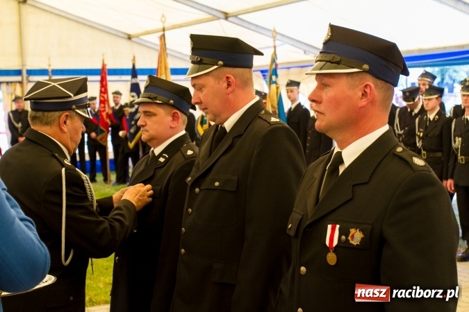 Zdjęcie w galerii na portalu naszraciborz.pl: 80 lat OSP Krowiarki - uroczysty apel i festyn wiadomości z regionu