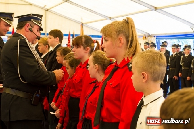 Zdjęcie w galerii na portalu naszraciborz.pl: 80 lat OSP Krowiarki - uroczysty apel i festyn wiadomości z regionu