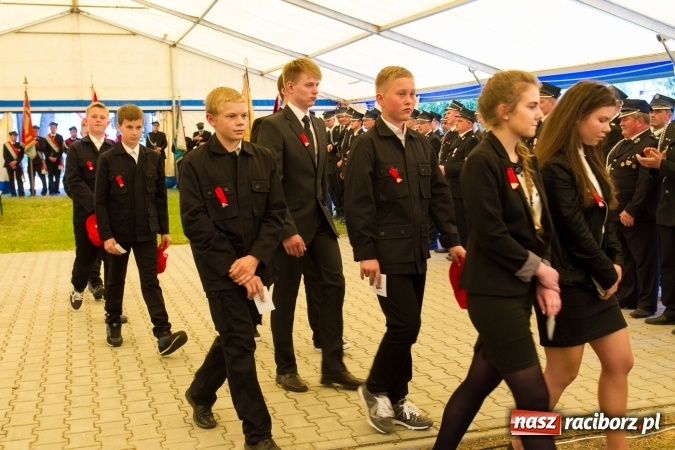 Zdjęcie w galerii na portalu naszraciborz.pl: 80 lat OSP Krowiarki - uroczysty apel i festyn wiadomości z regionu