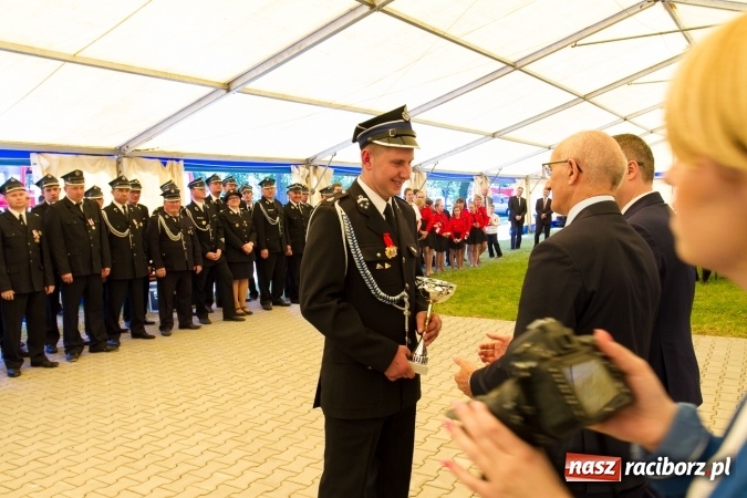 Zdjęcie w galerii na portalu naszraciborz.pl: 80 lat OSP Krowiarki - uroczysty apel i festyn wiadomości z regionu