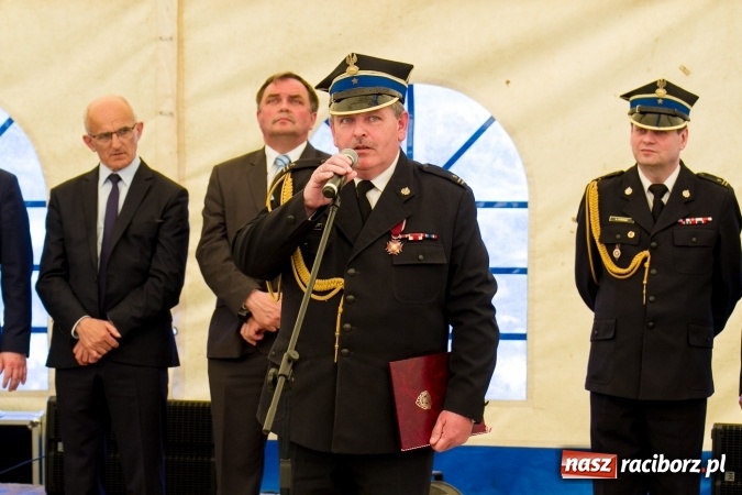 Zdjęcie w galerii na portalu naszraciborz.pl: 80 lat OSP Krowiarki - uroczysty apel i festyn wiadomości z regionu