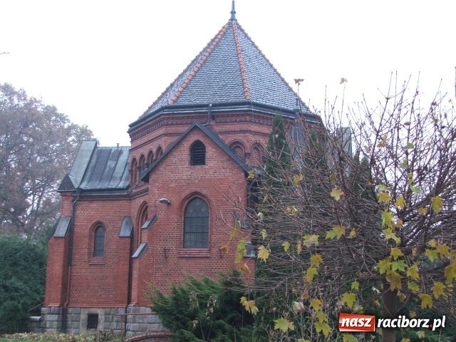 Zdjęcie w galerii na portalu naszraciborz.pl: Muzyka chóralna w Chuchelnej wiadomości z regionu