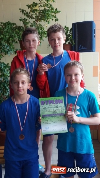 Zdjęcie w galerii na portalu naszraciborz.pl: Pływanie. Sześć medali 12-latków  wiadomości z regionu