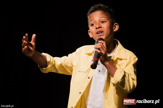 Zdjęcie w galerii na portalu naszraciborz.pl: IX Powiatowy Festiwal Twórczości Artystycznej - konkurs piosenki wiadomości z regionu