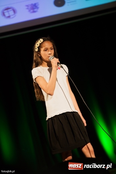 Zdjęcie w galerii na portalu naszraciborz.pl: IX Powiatowy Festiwal Twórczości Artystycznej - konkurs piosenki wiadomości z regionu