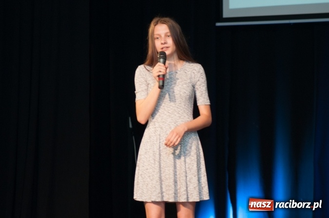 Zdjęcie w galerii na portalu naszraciborz.pl: IX Powiatowy Festiwal Twórczości Artystycznej - konkurs piosenki wiadomości z regionu