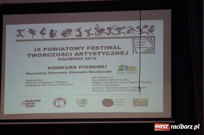 Zdjęcie w galerii na portalu naszraciborz.pl: IX Powiatowy Festiwal Twórczości Artystycznej - konkurs piosenki wiadomości z regionu