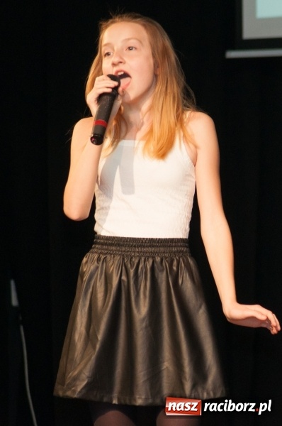 Zdjęcie w galerii na portalu naszraciborz.pl: IX Powiatowy Festiwal Twórczości Artystycznej - konkurs piosenki wiadomości z regionu