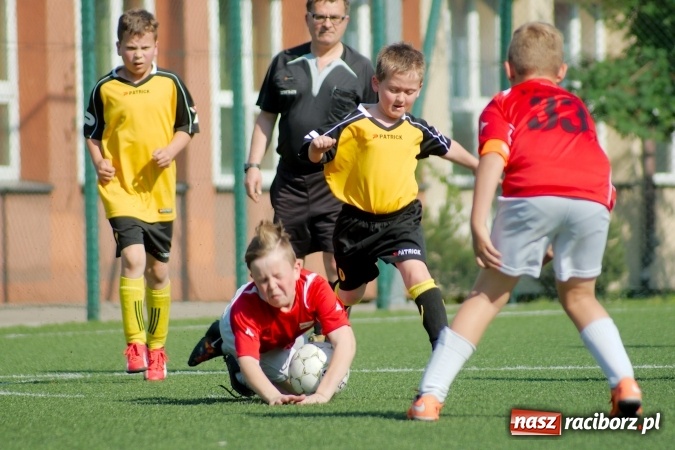Zdjęcie w galerii na portalu naszraciborz.pl: Orliki Unii bezlitosne dla Wypoczynku Buków wiadomości z regionu
