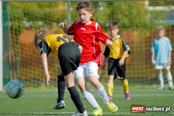 Zdjęcie w galerii na portalu naszraciborz.pl: Orliki Unii bezlitosne dla Wypoczynku Buków wiadomości z regionu