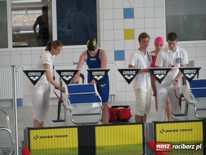 Zdjęcie w galerii na portalu naszraciborz.pl: Pływanie. Trzynaście medali 13-latków  wiadomości z regionu