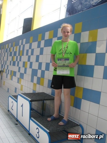 Zdjęcie w galerii na portalu naszraciborz.pl: Pływanie. Trzynaście medali 13-latków  wiadomości z regionu