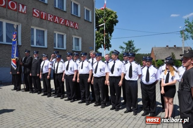 Zdjęcie w galerii na portalu naszraciborz.pl: OSP w Rudzie Kozielskiej ma nowy wóz bojowy wiadomości z regionu