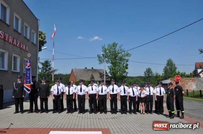 Zdjęcie w galerii na portalu naszraciborz.pl: OSP w Rudzie Kozielskiej ma nowy wóz bojowy wiadomości z regionu