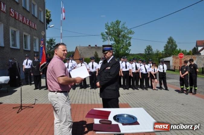 Zdjęcie w galerii na portalu naszraciborz.pl: OSP w Rudzie Kozielskiej ma nowy wóz bojowy wiadomości z regionu