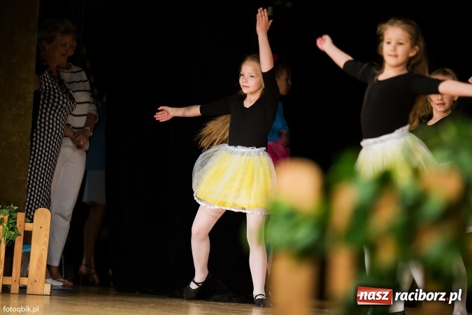 Zdjęcie w galerii na portalu naszraciborz.pl: Gala VIII Mini Festiwalu Przedszkolaków w Raciborskim Centrum Kultury wiadomości z regionu
