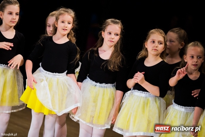 Zdjęcie w galerii na portalu naszraciborz.pl: Gala VIII Mini Festiwalu Przedszkolaków w Raciborskim Centrum Kultury wiadomości z regionu