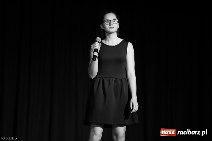 Zdjęcie w galerii na portalu naszraciborz.pl: Koncert Laureat&oacute;w XVI Gminnego Przeglądu Zespoł&oacute;w Artystycznych wiadomości z regionu