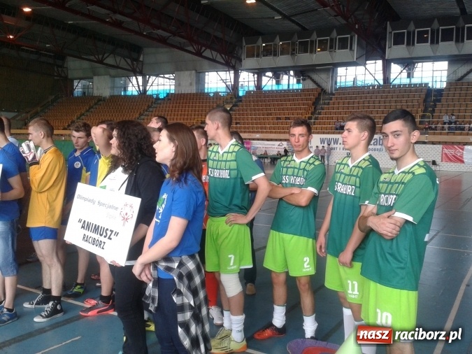 Zdjęcie w galerii na portalu naszraciborz.pl: Złoto piłkarzy Animuszu Racibórz wiadomości z regionu