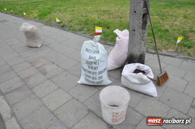 Zdjęcie w galerii na portalu naszraciborz.pl: Dziś Boże Ciało. Nasze ulice tradycyjnie pięknie ustrojone wiadomości z regionu