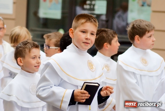 Zdjęcie w galerii na portalu naszraciborz.pl: Procesje Bożego Ciała w Raciborzu i okolicach wiadomości z regionu