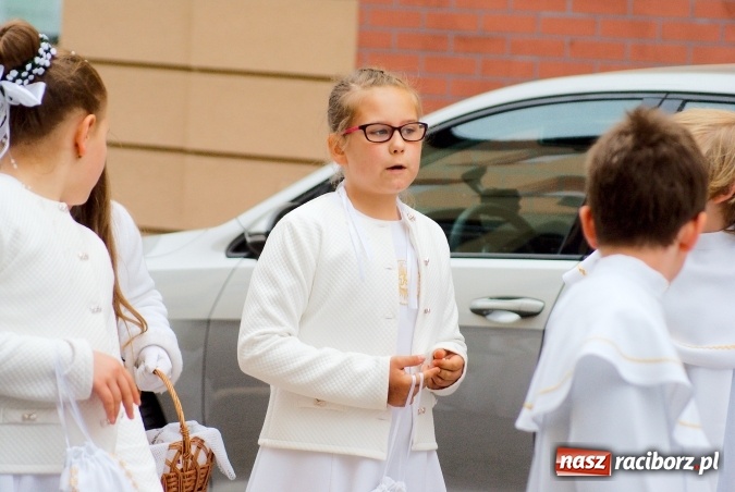 Zdjęcie w galerii na portalu naszraciborz.pl: Procesje Bożego Ciała w Raciborzu i okolicach wiadomości z regionu