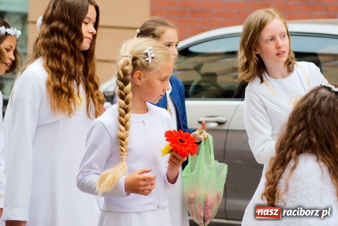 Zdjęcie w galerii na portalu naszraciborz.pl: Procesje Bożego Ciała w Raciborzu i okolicach wiadomości z regionu