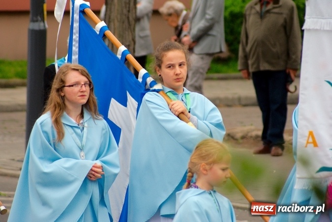 Zdjęcie w galerii na portalu naszraciborz.pl: Procesje Bożego Ciała w Raciborzu i okolicach wiadomości z regionu