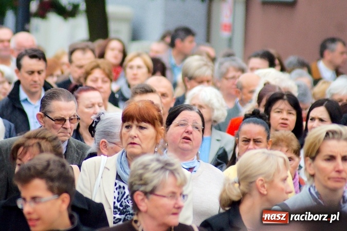 Zdjęcie w galerii na portalu naszraciborz.pl: Procesje Bożego Ciała w Raciborzu i okolicach wiadomości z regionu