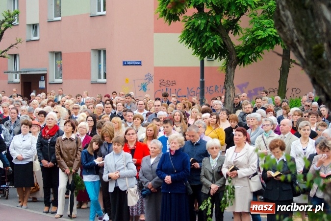 Zdjęcie w galerii na portalu naszraciborz.pl: Procesje Bożego Ciała w Raciborzu i okolicach wiadomości z regionu