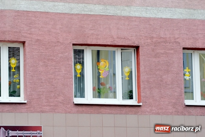 Zdjęcie w galerii na portalu naszraciborz.pl: Procesje Bożego Ciała w Raciborzu i okolicach wiadomości z regionu