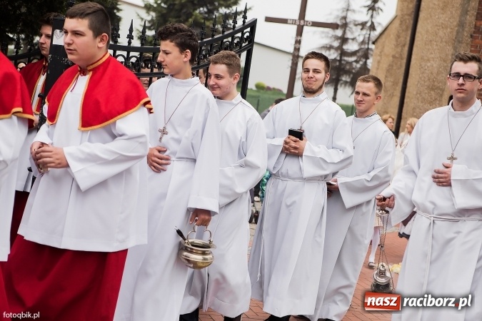 Zdjęcie w galerii na portalu naszraciborz.pl: Procesje Bożego Ciała w Raciborzu i okolicach wiadomości z regionu