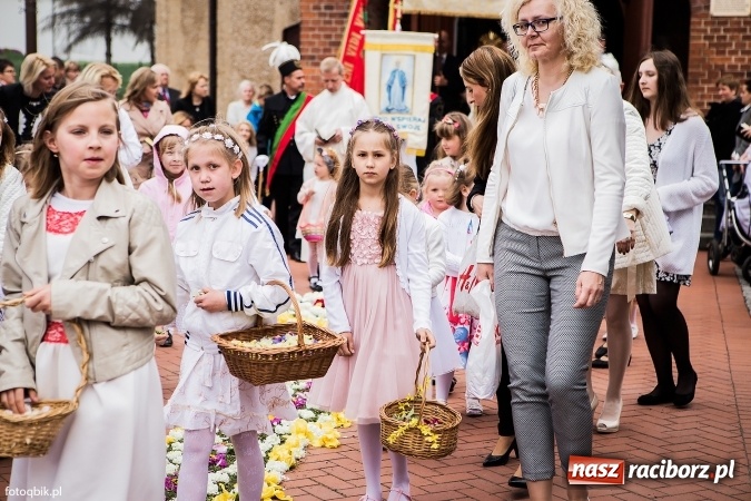 Zdjęcie w galerii na portalu naszraciborz.pl: Procesje Bożego Ciała w Raciborzu i okolicach wiadomości z regionu