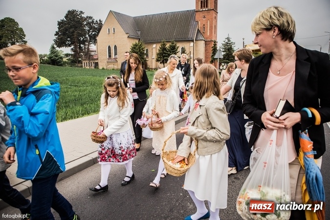 Zdjęcie w galerii na portalu naszraciborz.pl: Procesje Bożego Ciała w Raciborzu i okolicach wiadomości z regionu