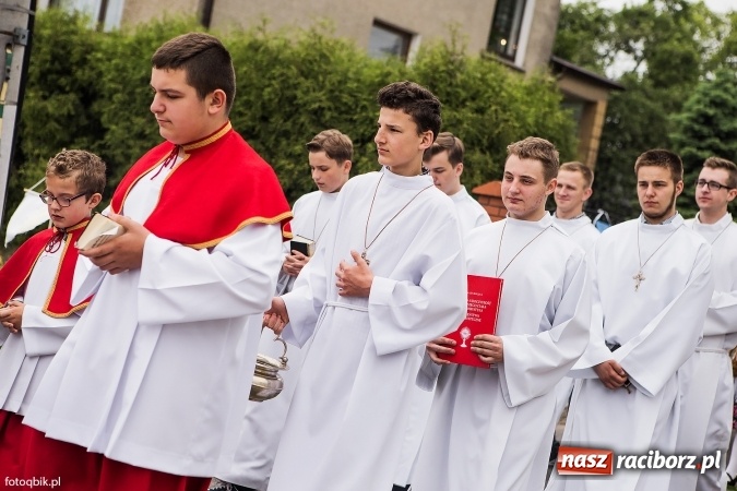 Zdjęcie w galerii na portalu naszraciborz.pl: Procesje Bożego Ciała w Raciborzu i okolicach wiadomości z regionu