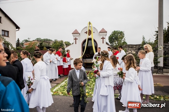 Zdjęcie w galerii na portalu naszraciborz.pl: Procesje Bożego Ciała w Raciborzu i okolicach wiadomości z regionu