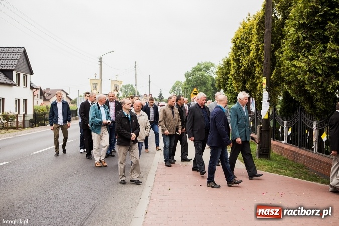 Zdjęcie w galerii na portalu naszraciborz.pl: Procesje Bożego Ciała w Raciborzu i okolicach wiadomości z regionu