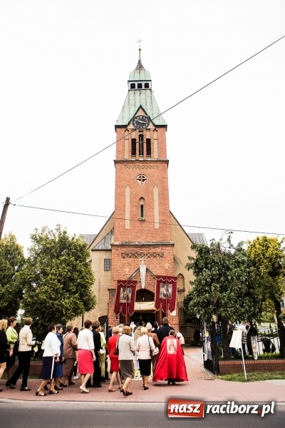 Zdjęcie w galerii na portalu naszraciborz.pl: Procesje Bożego Ciała w Raciborzu i okolicach wiadomości z regionu