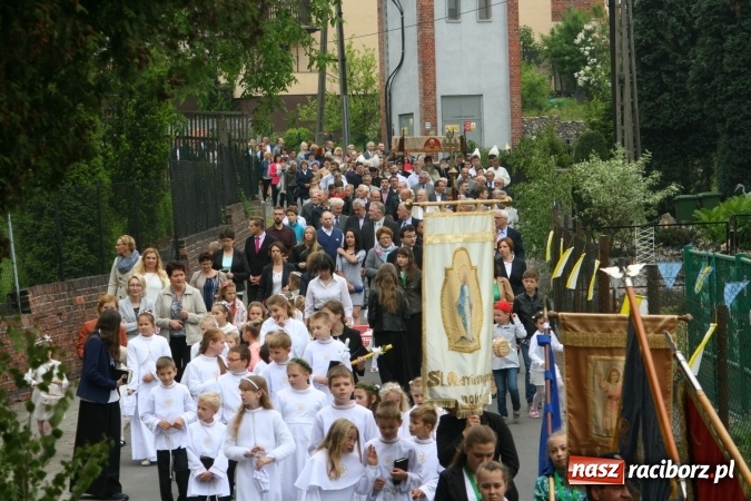 Zdjęcie w galerii na portalu naszraciborz.pl: Procesje Bożego Ciała w Raciborzu i okolicach wiadomości z regionu
