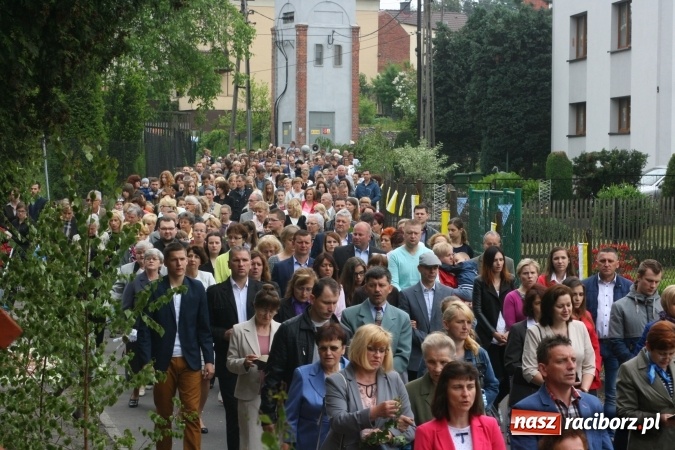 Zdjęcie w galerii na portalu naszraciborz.pl: Procesje Bożego Ciała w Raciborzu i okolicach wiadomości z regionu