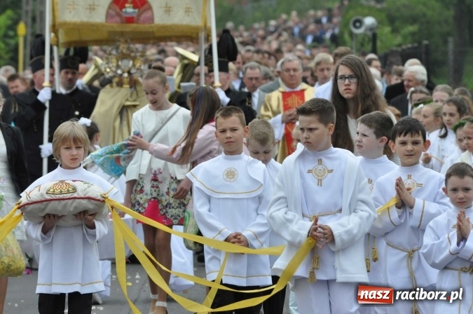 Zdjęcie w galerii na portalu naszraciborz.pl: Procesje Bożego Ciała w Raciborzu i okolicach wiadomości z regionu