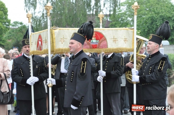 Zdjęcie w galerii na portalu naszraciborz.pl: Procesje Bożego Ciała w Raciborzu i okolicach wiadomości z regionu