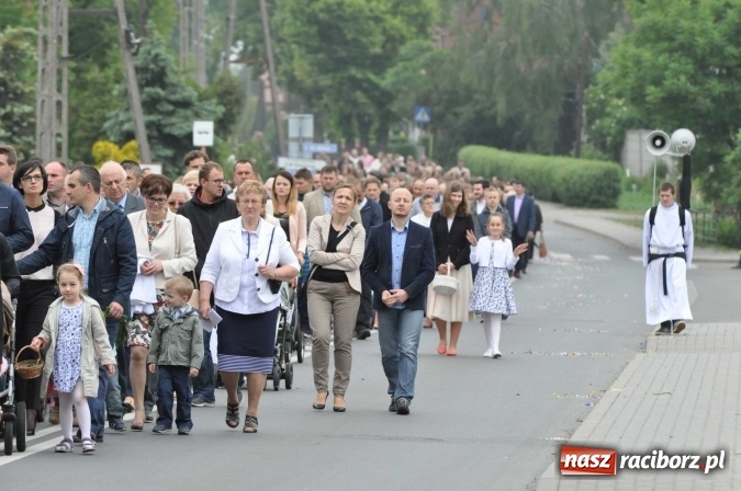 Zdjęcie w galerii na portalu naszraciborz.pl: Procesje Bożego Ciała w Raciborzu i okolicach wiadomości z regionu