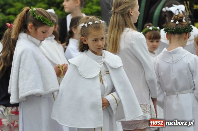 Zdjęcie w galerii na portalu naszraciborz.pl: Procesje Bożego Ciała w Raciborzu i okolicach wiadomości z regionu