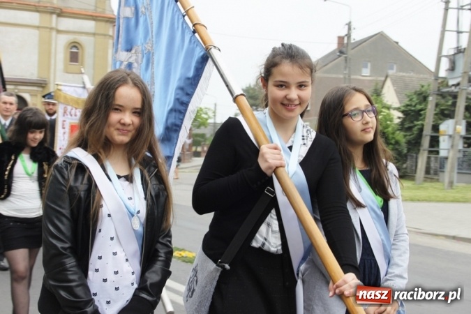 Zdjęcie w galerii na portalu naszraciborz.pl: Procesje Bożego Ciała w Raciborzu i okolicach wiadomości z regionu