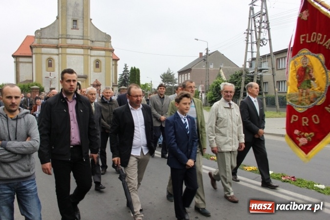 Zdjęcie w galerii na portalu naszraciborz.pl: Procesje Bożego Ciała w Raciborzu i okolicach wiadomości z regionu