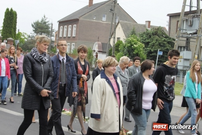 Zdjęcie w galerii na portalu naszraciborz.pl: Procesje Bożego Ciała w Raciborzu i okolicach wiadomości z regionu