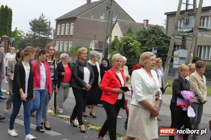 Zdjęcie w galerii na portalu naszraciborz.pl: Procesje Bożego Ciała w Raciborzu i okolicach wiadomości z regionu