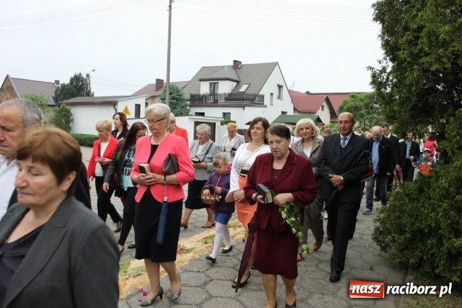 Zdjęcie w galerii na portalu naszraciborz.pl: Procesje Bożego Ciała w Raciborzu i okolicach wiadomości z regionu