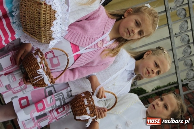 Zdjęcie w galerii na portalu naszraciborz.pl: Procesje Bożego Ciała w Raciborzu i okolicach wiadomości z regionu